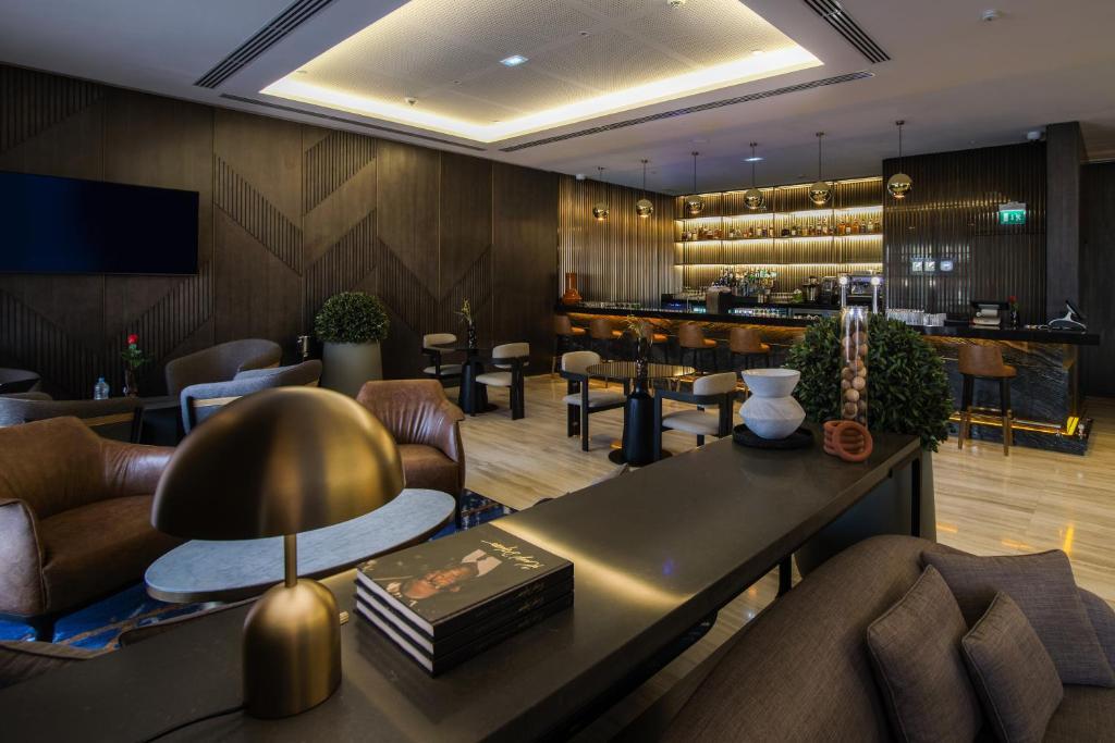 Walnut Park Apartments