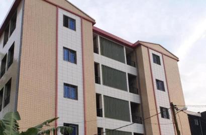 Villa on Grand Avenue